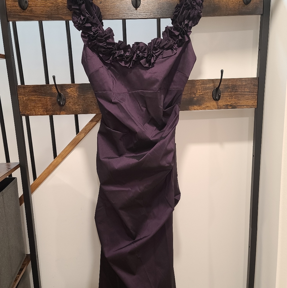 Aubergine off the shoulder Le Château dress